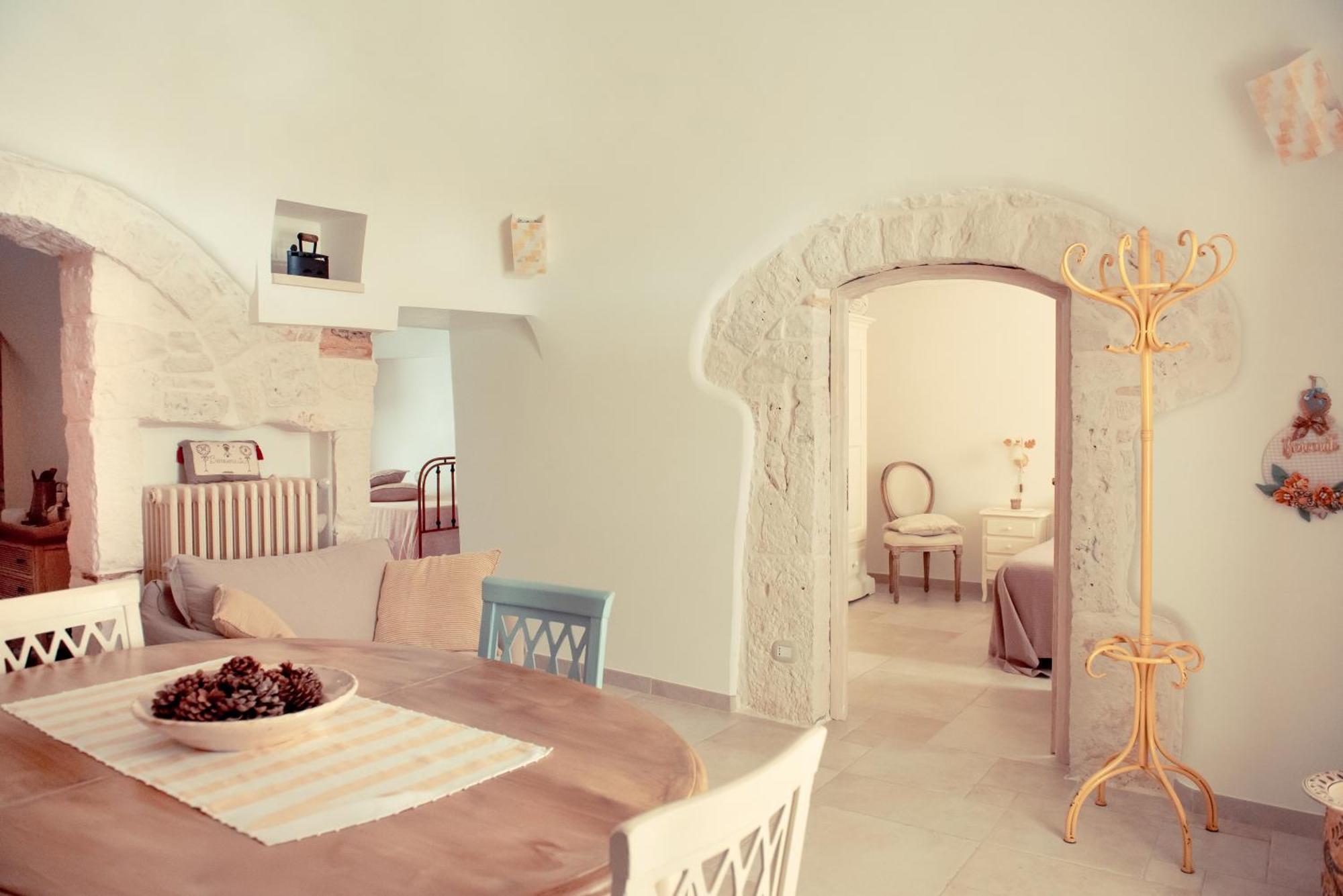 Trullo U Selvese Holiday home *